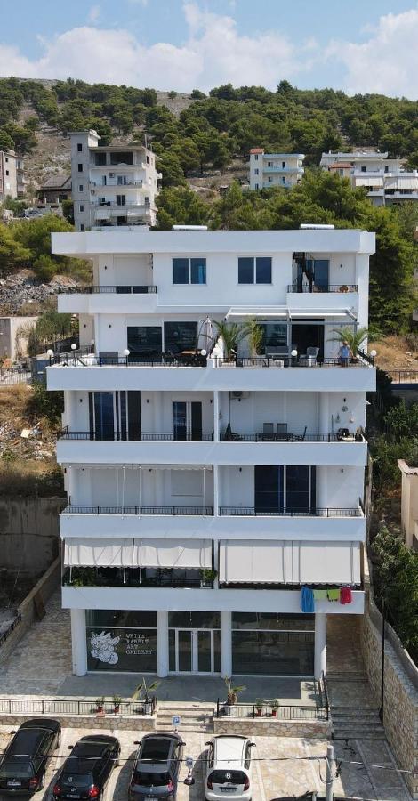Teuta- Luxury Penthouse 200M2 Lägenhet Sarandë Exteriör bild