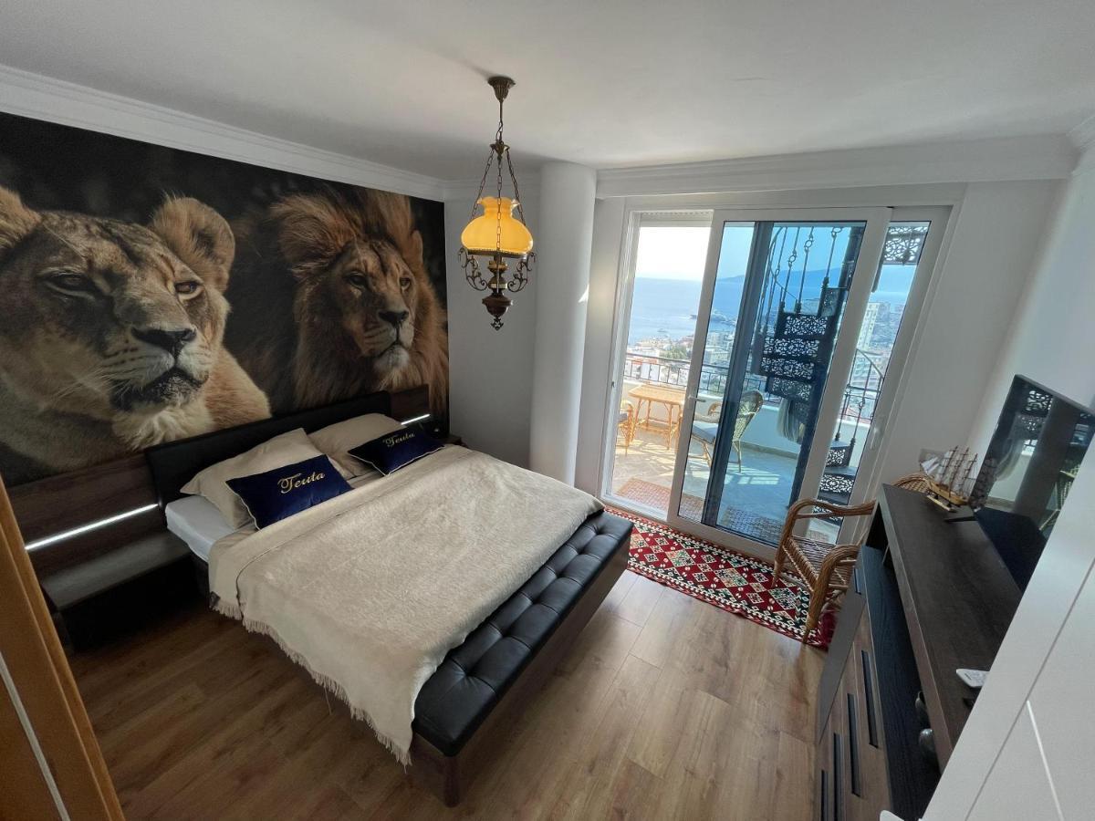 Teuta- Luxury Penthouse 200M2 Lägenhet Sarandë Exteriör bild