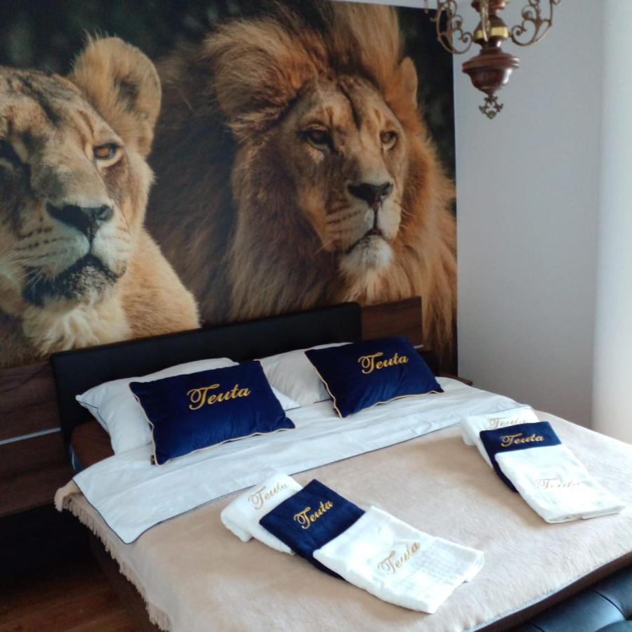 Teuta- Luxury Penthouse 200M2 Lägenhet Sarandë Exteriör bild