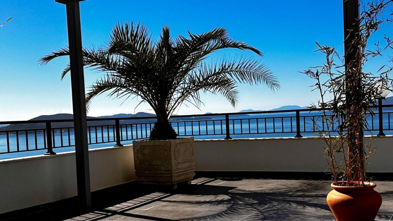 Teuta- Luxury Penthouse 200M2 Lägenhet Sarandë Exteriör bild